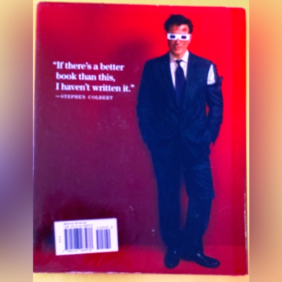 “ America Again “ hardback book by Stephen Colbert with 3d glasses - Picture 2 of 3